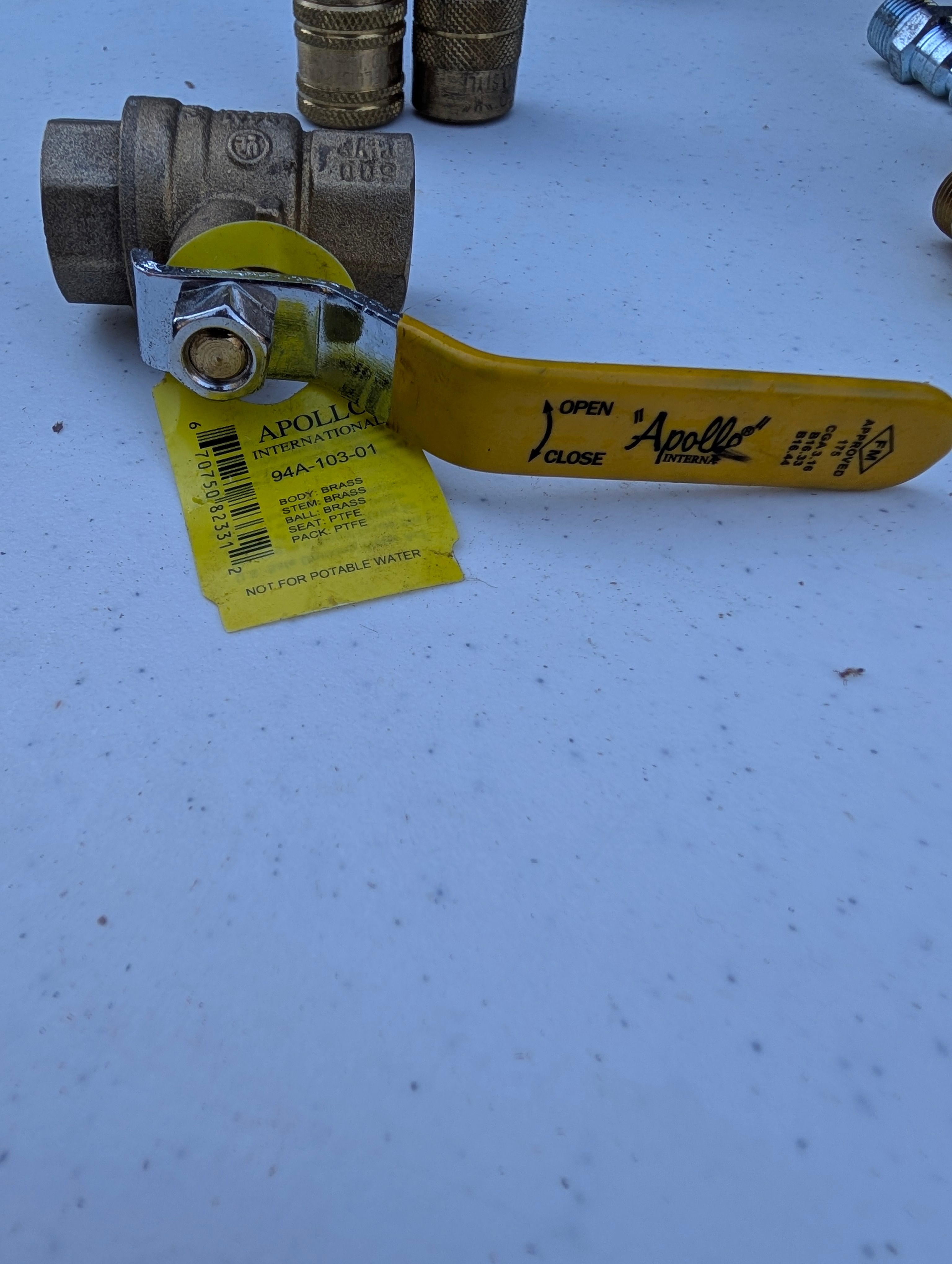 Apollo Brass Ball Valve – Full Port, Yellow Handle, 1/2" FNPT -  70-103-01